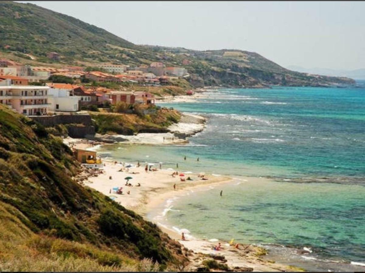 Apartament Victoria 150Mt From Beach Кастельсардо Екстер'єр фото