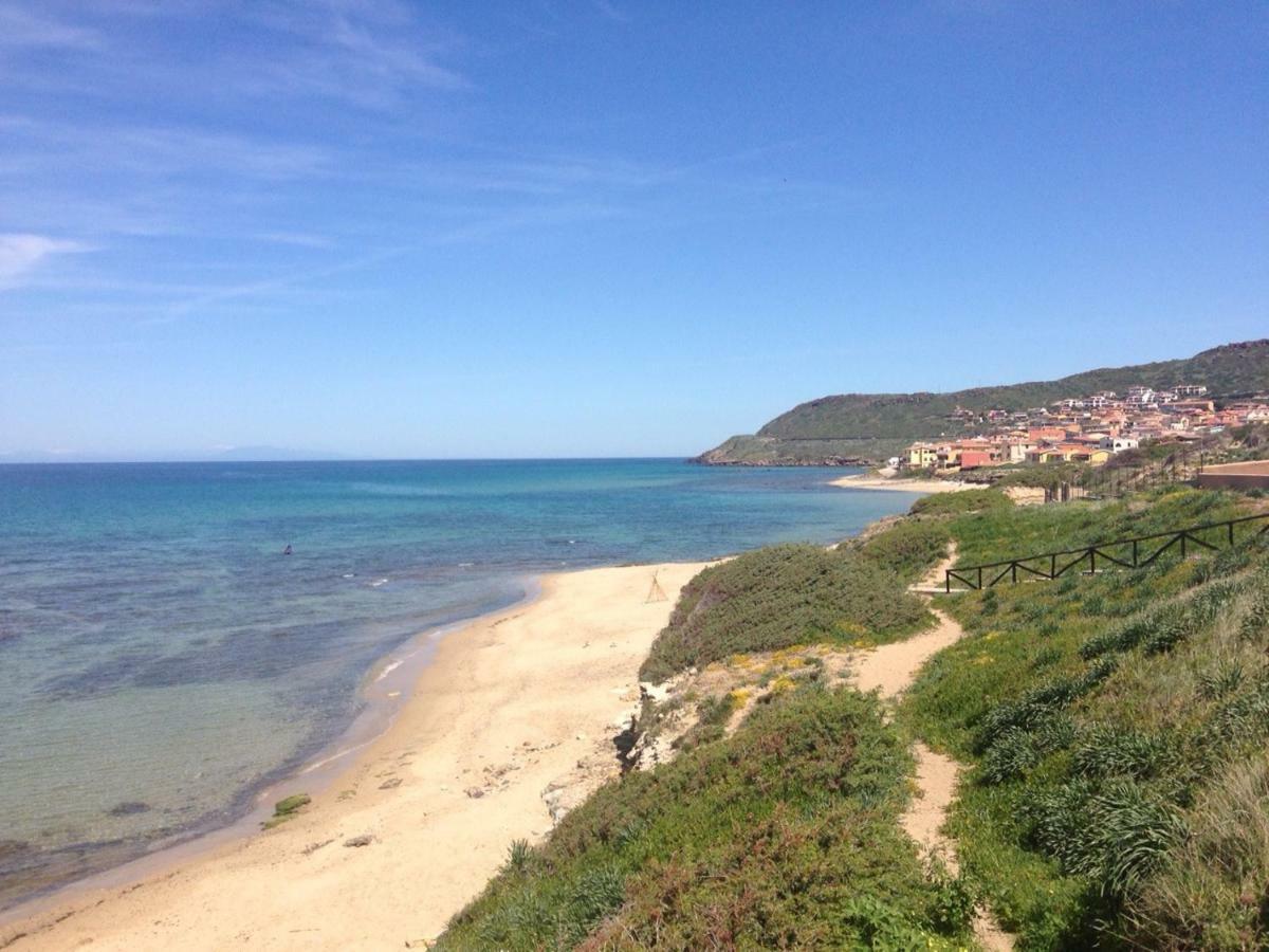 Apartament Victoria 150Mt From Beach Кастельсардо Екстер'єр фото